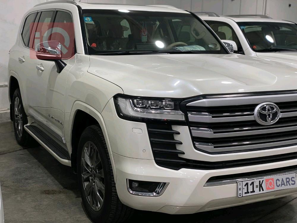 تويوتا لاندكروزر